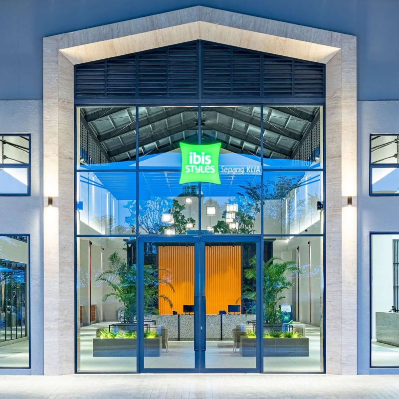 Ibis Styles Image 1
